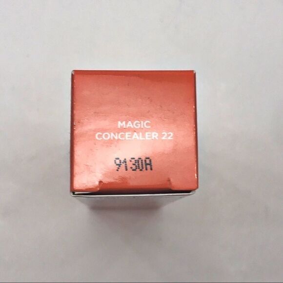 JUVIA’S PLACE I am Magic Concealer in J22. - Picture 3 of 3